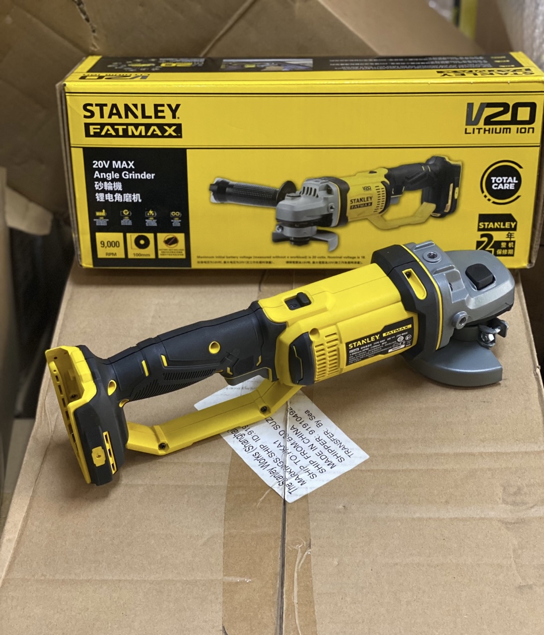 Akumulatorowa szlifierka kątow – Power Tools Stanley recenzja i cena